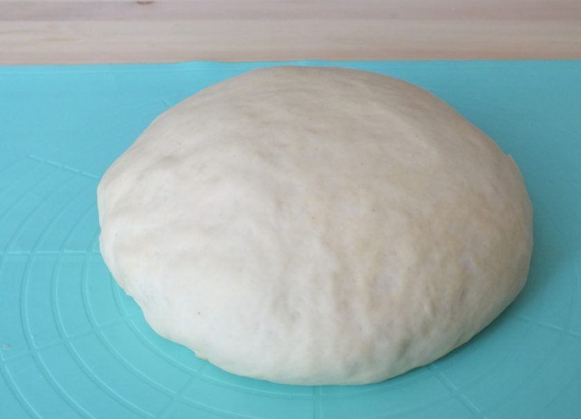 1. Этап. Милашино тесто: Тесто готово к разделке. Расстойка перед выпечкой изделий из этого теста занимает 5 минут.