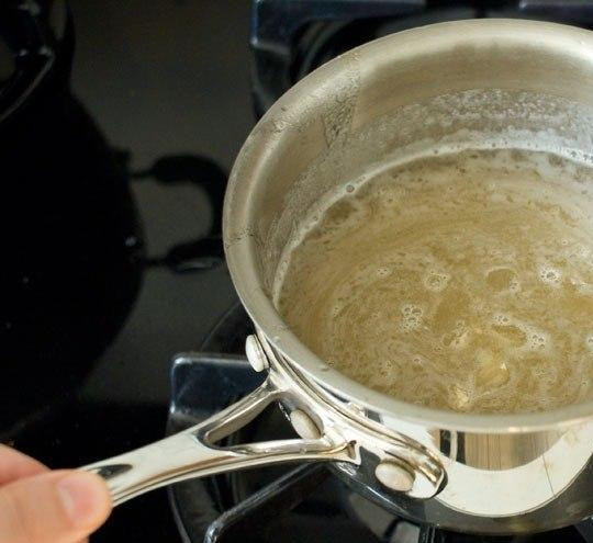 1. Этап. Пастила: Желатин должен расплавиться.