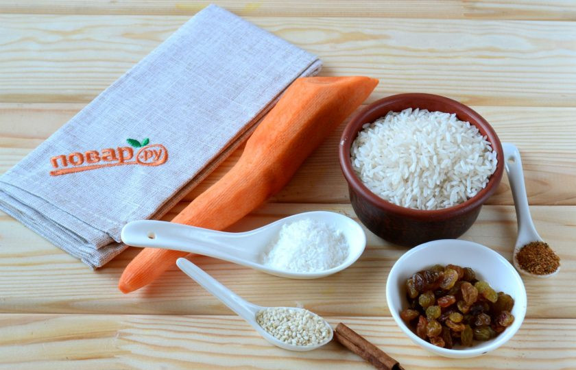 1. Этап. Гаджар Пулау: Подготовьте все необходимые ингредиенты.