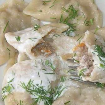 Вареники с капустой и мясом