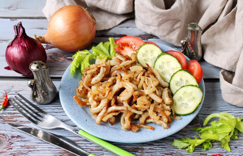 1. Этап. Рубец жареный с луком: Приятного аппетита!