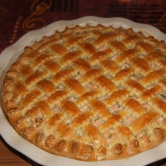 Пирог из форели