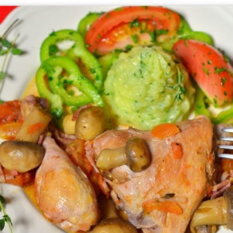 Куриные окорочка в соусе