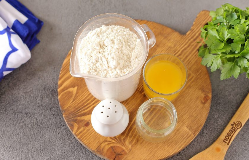 1. Этап. Газмаг для плова: Подготовьте все ингредиенты.