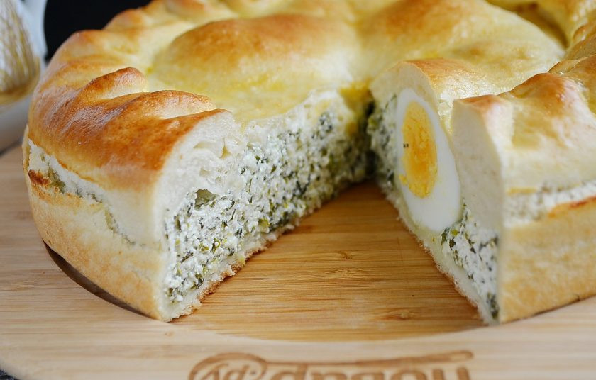 1. Этап. Пирог с творогом и шпинатом: 9. И в разрезе! Приятного!