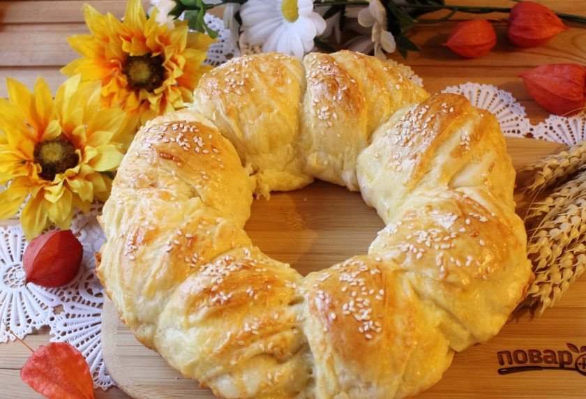 1. Этап. Итальянский хлеб с сыром: Итальянский хлеб с сыром готов. Можно подавать к столу.