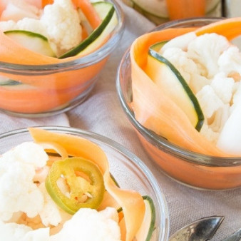 Салат из маринованных овощей