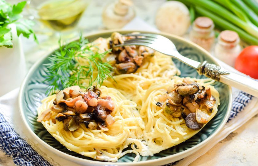 1. Этап. Гнезда с морепродуктами: Приятного вам аппетита!