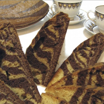 Бисквитный пирог Зебра