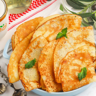 Ажурные блины на молоке (легкий рецепт)