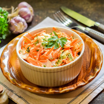 Салат из рыбы с морковью