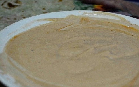 1. Этап. Соус для шавермы: Соус тщательно перемешайте. Всё готово!