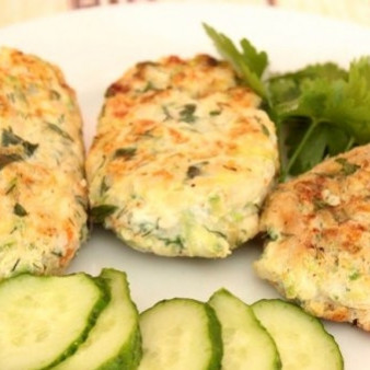 Котлеты из курицы и кабачков