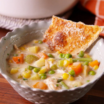 Chicken Pot Pie Soup