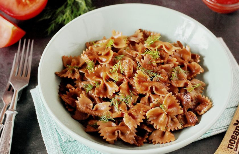 1. Этап. Макароны по-армянски: По желанию добавьте укроп или другую зелень. Приятного аппетита!