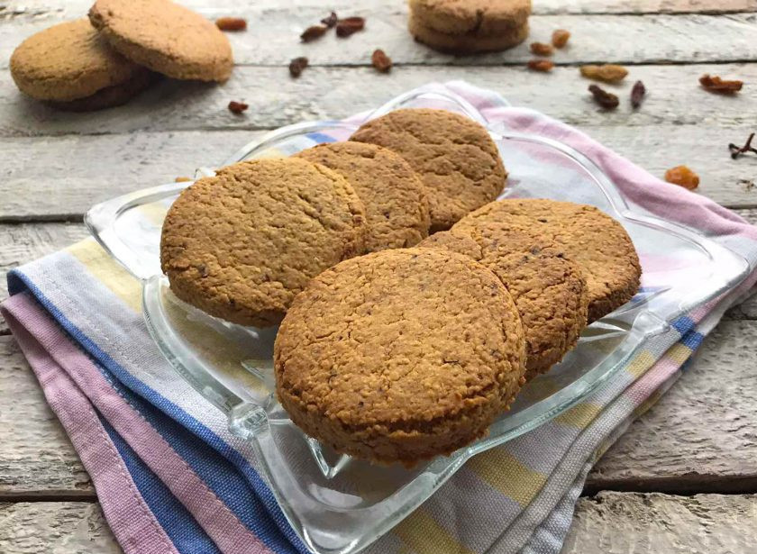 1. Этап. Овсяное печенье на сливочном масле: Овсяное печенье на сливочном масле готово. Приятного аппетита!