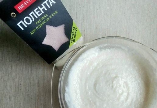 1. Этап. Нежный рисовый десерт с хурмой: Перемешайте.