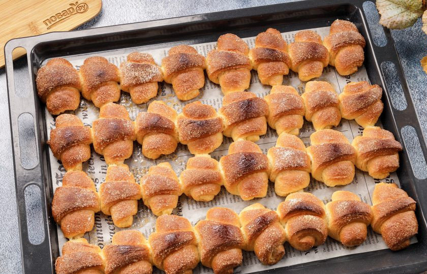 1. Этап. Пальчики дрожжевые: Пальчики дрожжевые готовы. Подавайте сразу же. Очень вкусно с холодным молоком или какао.