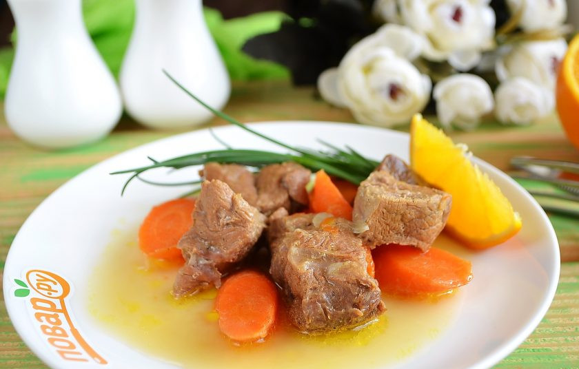 1. Этап. Говядина, томленная с морковью в винном соусе: 7. Пробуйте! Аромат сказочный!