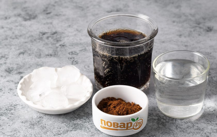 1. Этап. Кофе с колой: Подготовьте все ингредиенты.