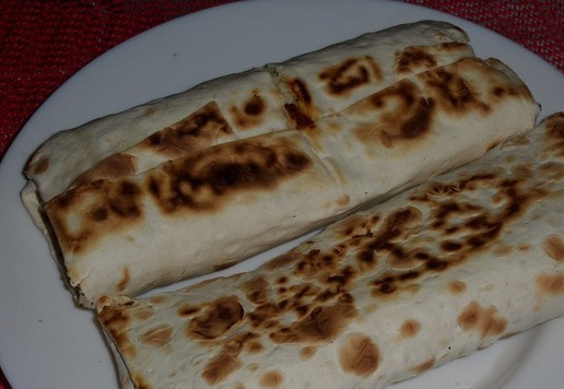 1. Этап. Шаурма с грибами и сыром: Убираем обжаренную шаурму со сковороды.