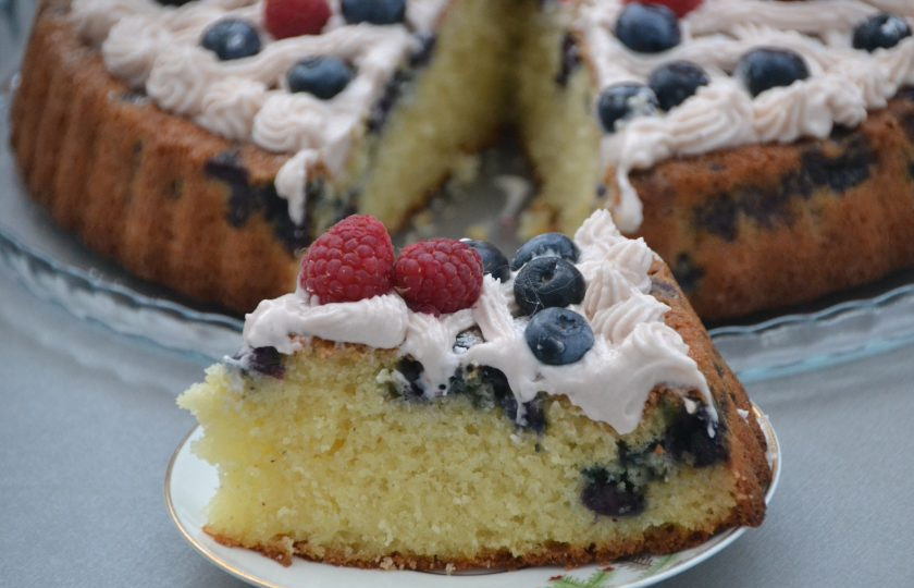 1. Этап. Манник с голубикой: Приятного чаепития!