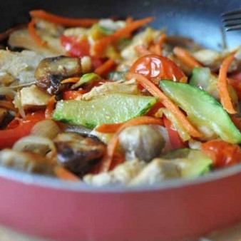Соте из курицы с овощами