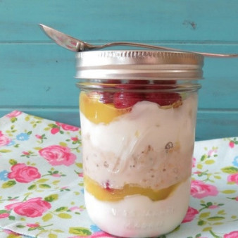 Ленивая овсянка на кефире