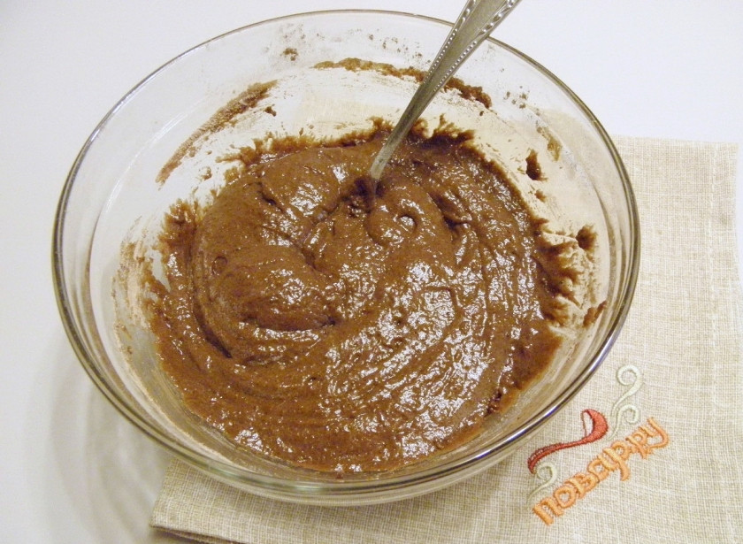 1. Этап. Постные маффины: 4. Тесто постное для маффинов готово. По консистенции оно вязкое и в меру густое.