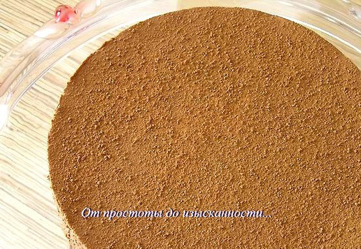 1. Этап. Торт Шоколадный трюфель без выпечки: Перед подачей торт аккуратно извлеките из формы, переложите на сервировочное блюдо и посыпьте какао.