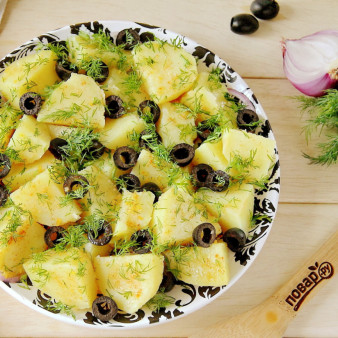 Салат с картофелем