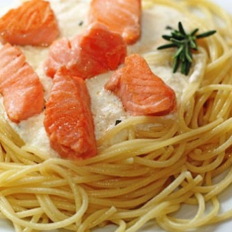 Паста с лососем и сыром