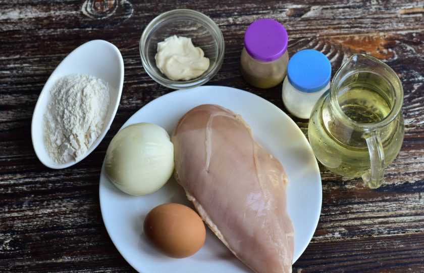 1. Этап. Жабки из куриного филе: Подготовьте ингредиенты.