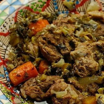 Баранина с овощами в духовке