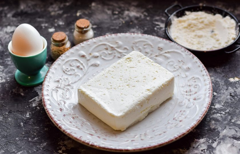 1. Этап. Сырники для диабетиков: Подготовьте ингредиенты.