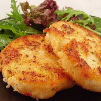 Рыбные котлеты из сома