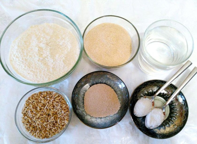 1. Этап. Хлеб из овса: Подготовьте все необходимые продукты для приготовления хлеба из овса.