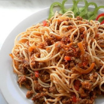 Паста с томатным соусом