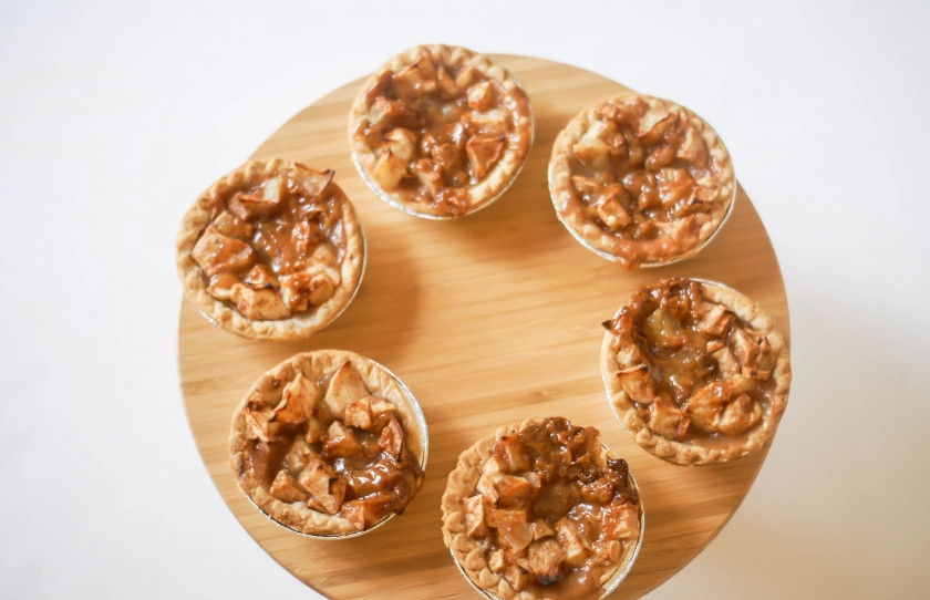 1. Этап. Тарталетки с яблоками: Приятного чаепития!