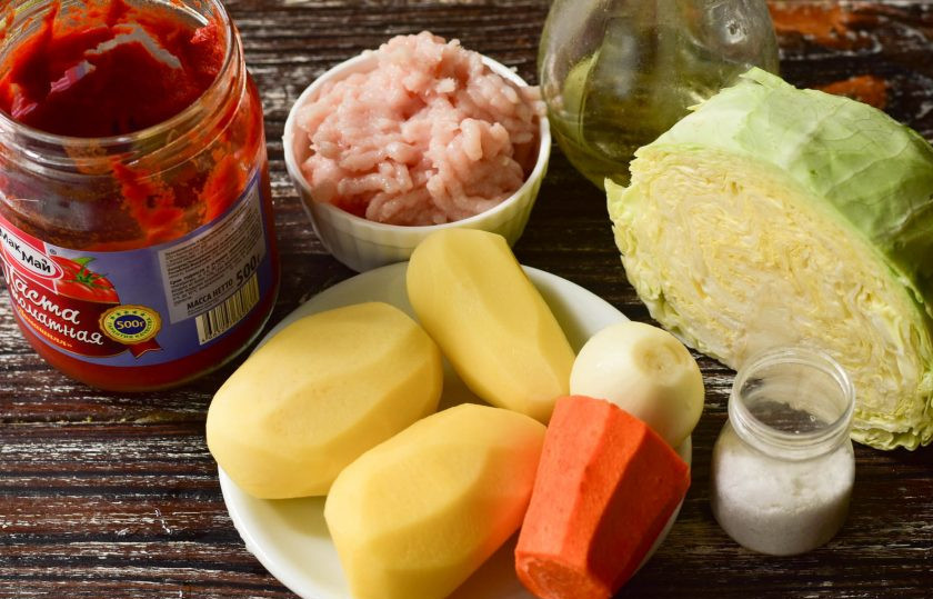 1. Этап. Щи с фрикадельками в мультиварке: Подготовьте ингредиенты.