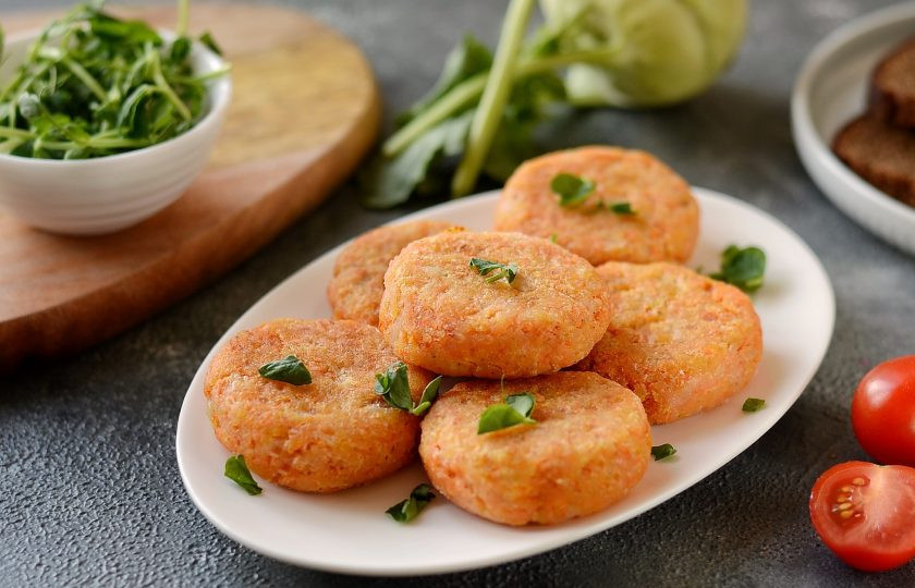 1. Этап. Котлеты из кольраби: Котлеты из кольраби готовы, приятного аппетита!