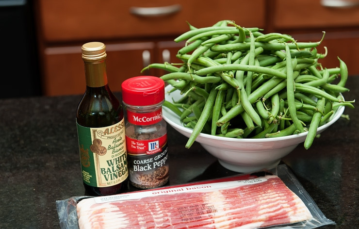 1. Этап. Стручковая фасоль с беконом: Подготовить продукты.