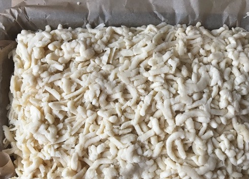 1. Этап. Пирожное Творожная нежность: 6. И отправляем в разогретую до 200 градусов духовку на 35-40 минут.