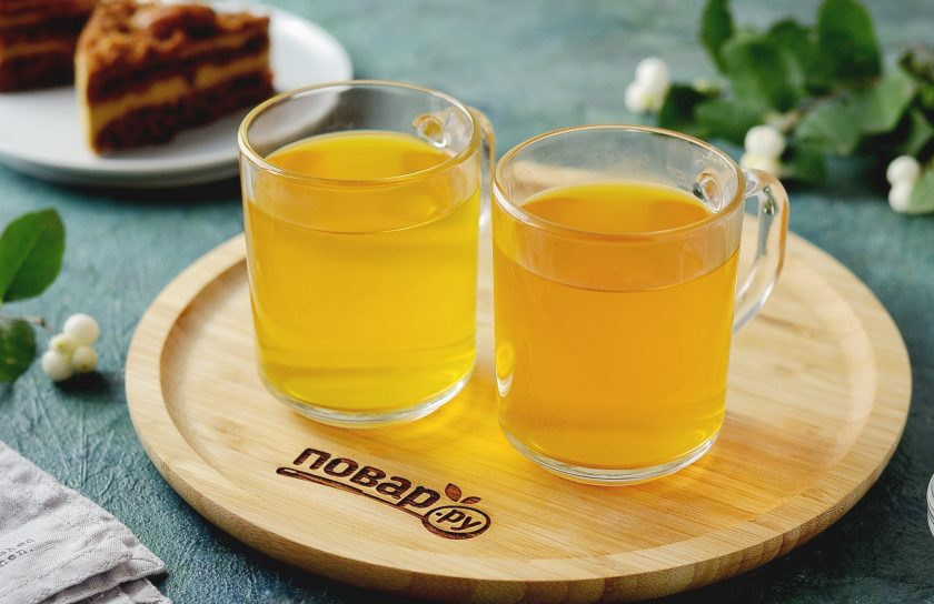 1. Этап. Чай с шафраном: Разлейте по кружкам, добавьте подсластитель. Чай с шафраном готов!