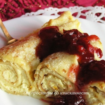 Блинчики с творогом, запеченные в сливках