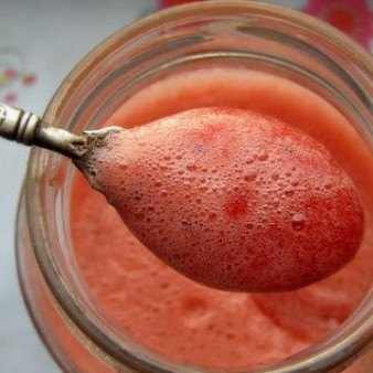 Клубника, перетертая с сахаром