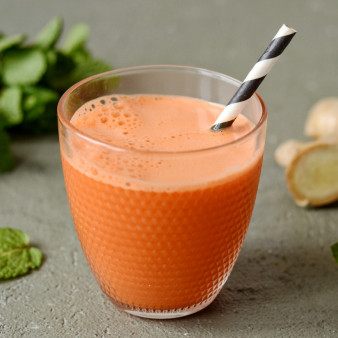 Морковный сок с имбирем