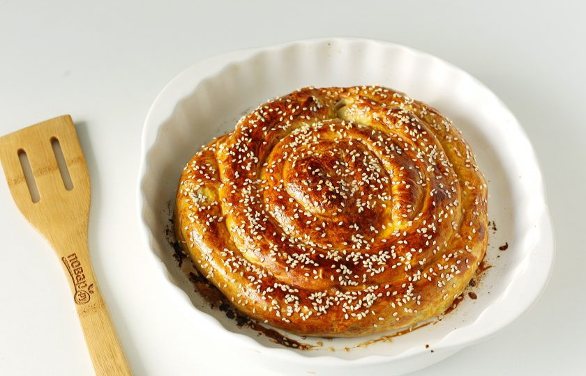 1. Этап. Слоеный пирог с мясом и грибами: Слоеный пирог с мясом и грибами готов.