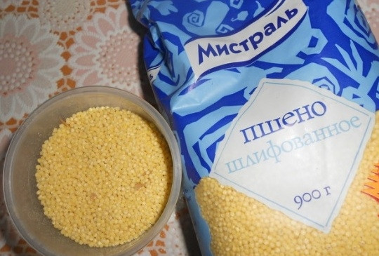 1. Этап. Пшенная каша Сливуха: 3. Нам понадобится стакан пшена, соль и сливочное масло.