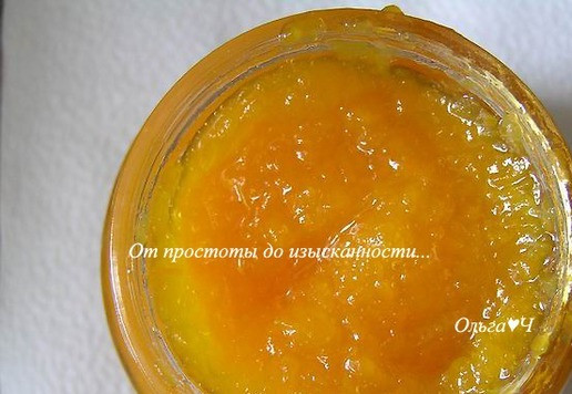 1. Этап. Тыквенно-апельсиновый джем: Разложите горячий джем по банкам (вынув гвоздички), закупорьте.